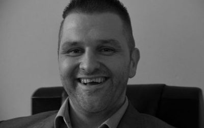 UK Certificate Mill Operator Pals Around with Alcumus ISOQAR, Then Republishes Entire ISO 9001 Standard